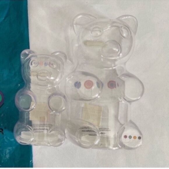 Set of 2 BEAR SHAPED ACRYLIC CANDY BOXES - Picture 2 of 13